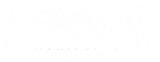 Maami Market Logo